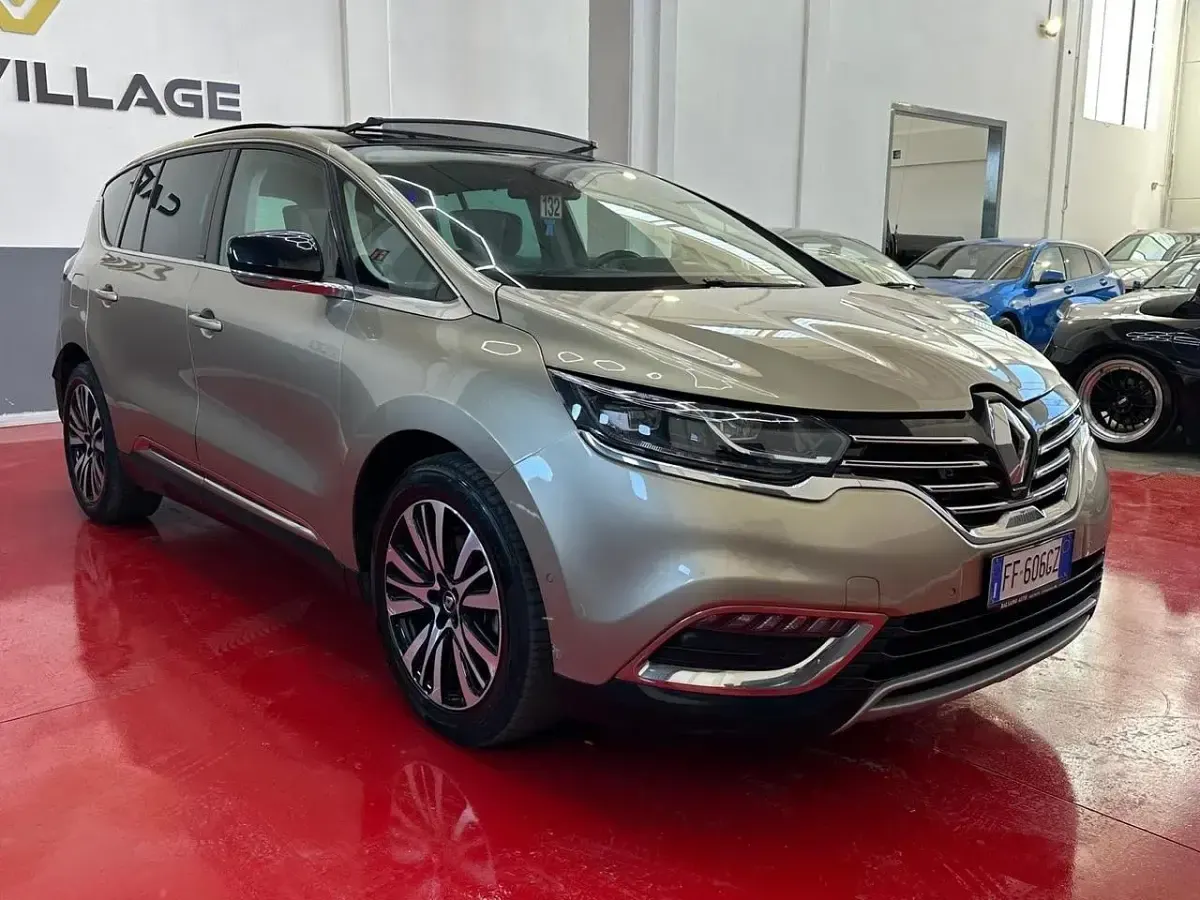 Usata Renault Espace Initiale Paris 160 CV (117 kW) 2016 Oro Monovolume
