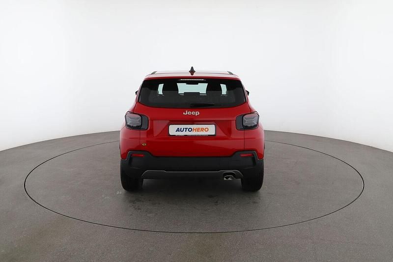 Usata Jeep Avenger Longitude 101 CV (74 kW) 2025 Rosso SUV