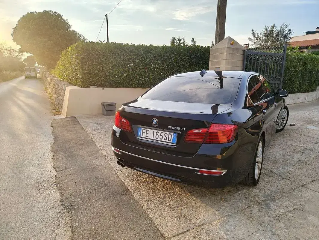 Usata BMW 525 Luxury Line 218 CV (160 kW) 2016 Berlina