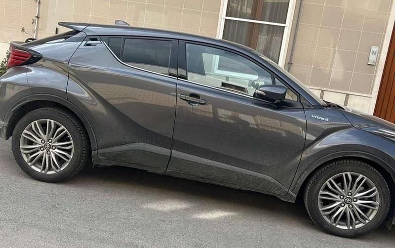 Usata Toyota C-HR Lounge 122 CV (89 kW) 2021 SUV