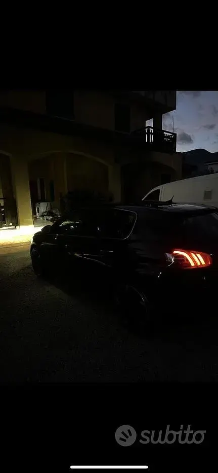 Usata Peugeot 308 150 CV (110 kW) 2015 Nero Berlina