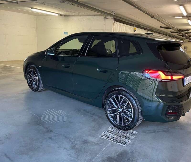 Usata BMW 218 Active Tourer M Sport 150 CV (110 kW) 2023 Verde Monovolume