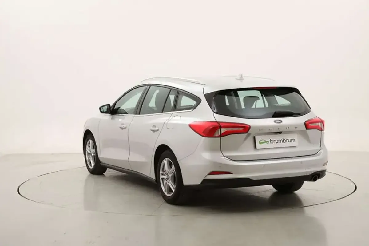 Brugt Ford Focus Business Edition 120 HK (88 kW) 2021 Sølv Stationcar