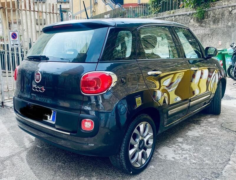 Usata 2016 Fiat 500L Monovolume | 9000 € (Ottimo prezzo) - Immagine 1/4