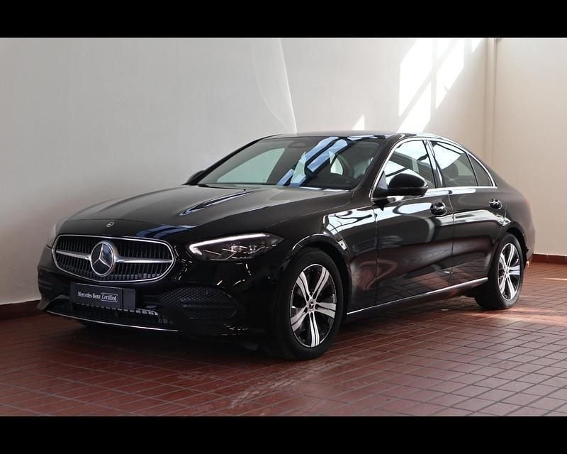 Nero Usata 2024 Mercedes C200 Advanced Tre volumi | 35.900 € (Super prezzo) - Immagine 1/4