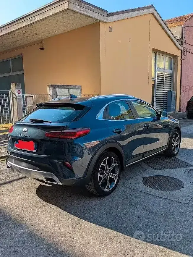 Second-hand Kia XCeed Style 116 CP (85 kW) 2020 Albastru SUV