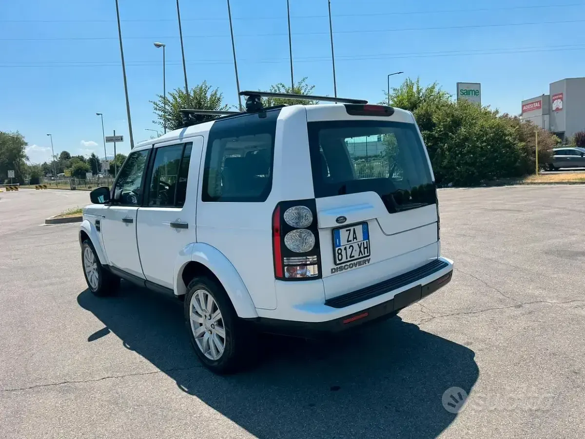 Usata Land Rover Discovery 4 S 211 CV (155 kW) 2016 Bianco SUV
