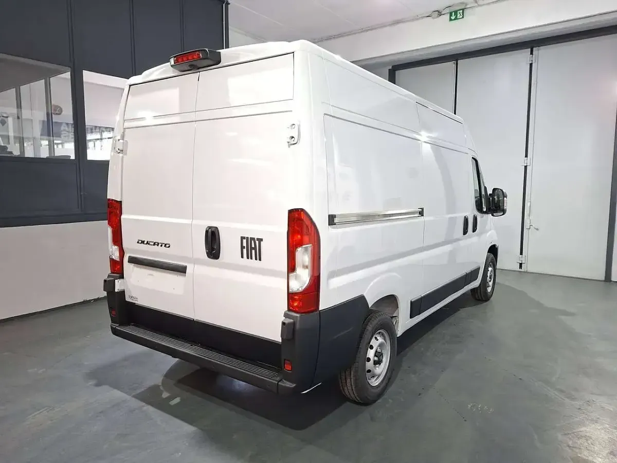 Nuova Fiat Ducato 140 CV (102 kW) 2026 549 bianco pastello Furgone