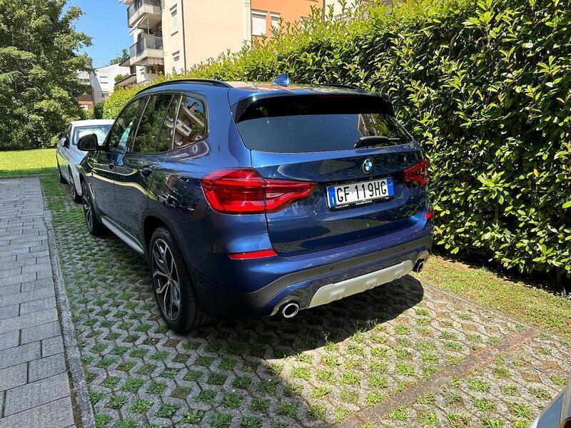 Usato 2021 BMW X3 2.0 Benzin 190 CV (44.900 €)