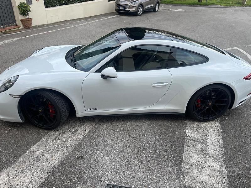 Usata Porsche 911 Carrera 4 GTS 450 CV (330 kW) 2018 Bianco Coupé
