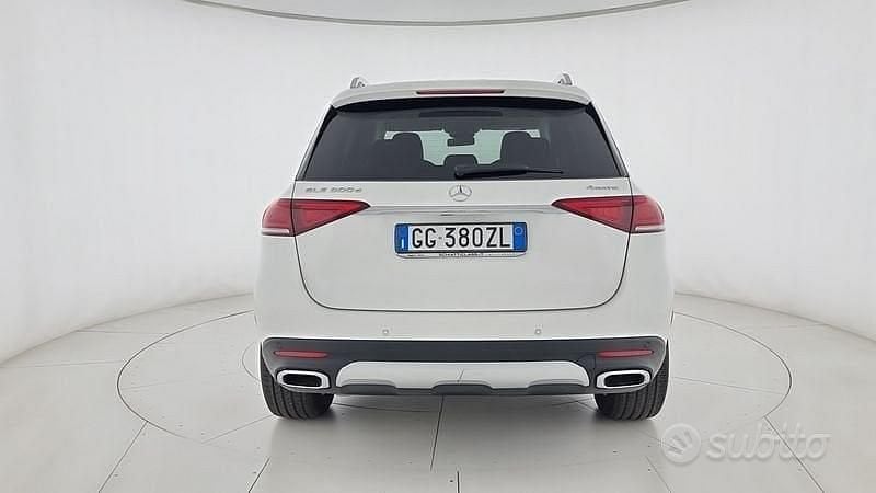 Begagnad Mercedes GLE300 245 HK (180 kW) 2021 Vit SUV