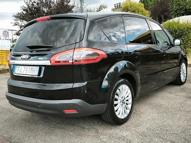 Usata Ford S-MAX S 163 CV (119 kW) 2015 Nero Monovolume