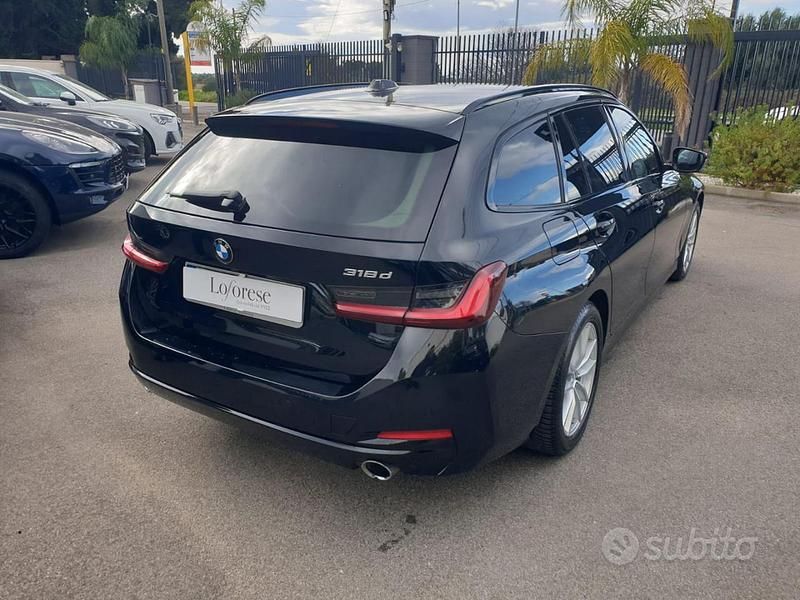 Usata BMW 318 Advantage 150 CV (110 kW) 2022 Nero Station wagon