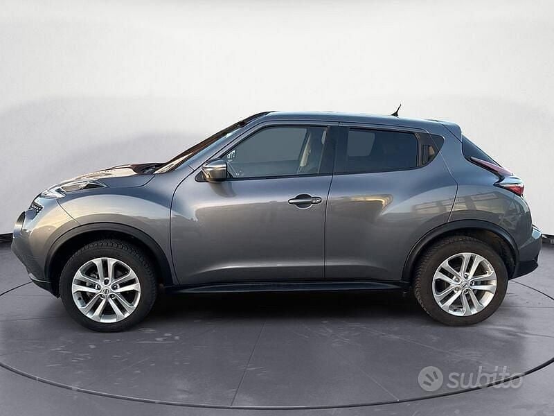 Usata Nissan Juke Acenta 116 CV (85 kW) 2018 Grigio SUV