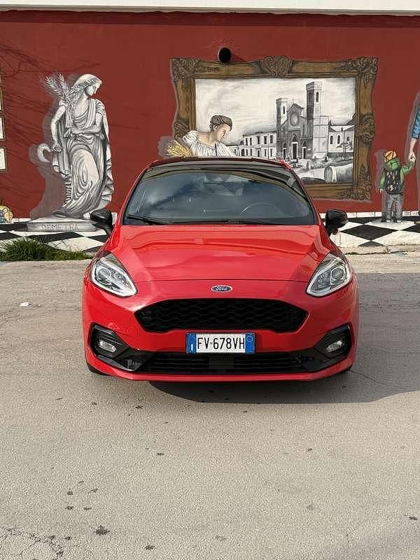 Usata Ford Fiesta ST-Line 86 CV (63 kW) 2019 Rosso Utilitaria