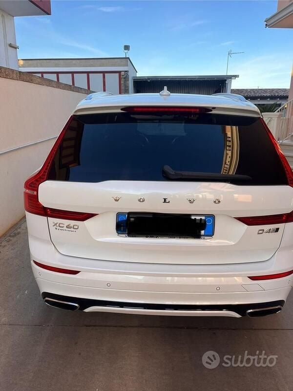 Usata Volvo XC60 190 CV (139 kW) 2018 Bianco SUV