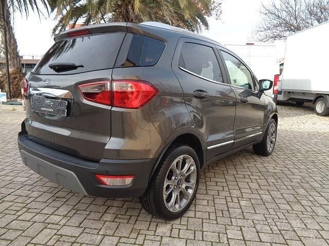 Usata Ford Ecosport Titanium 100 CV (73 kW) 2019 Grigio SUV