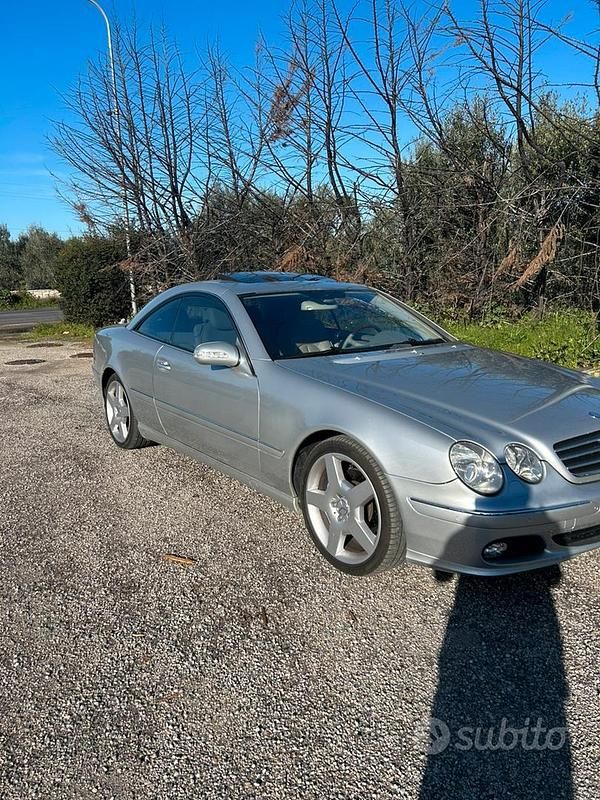 Usata Mercedes CL500 416 CV (305 kW) 2000 Grigio Coupé
