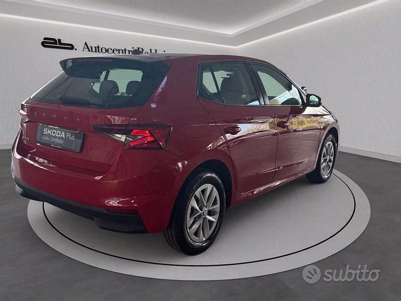 Usata Skoda Fabia Ambition 95 CV (69 kW) 2023 Rosso Utilitaria