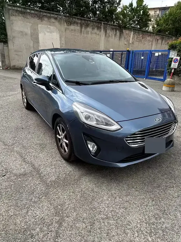 Usata Ford Fiesta Titanium 75 CV (55 kW) 2021 Blu Utilitaria