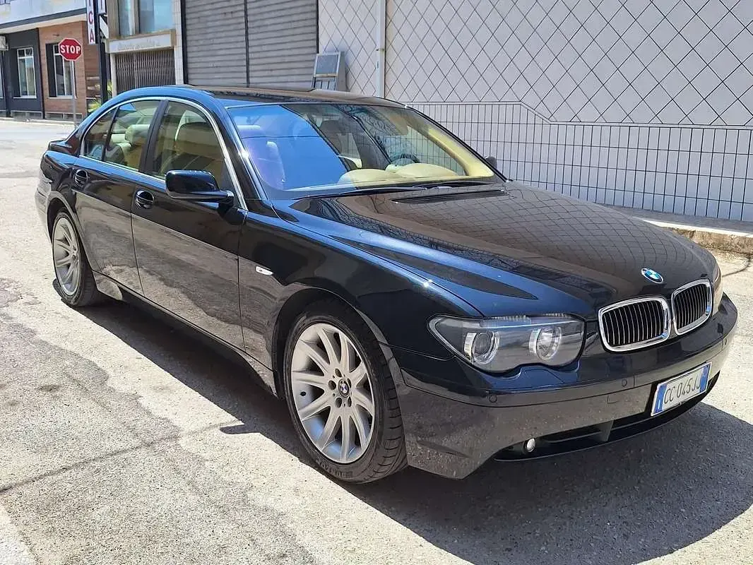 Usata BMW 730 218 CV (160 kW) 2002 Nero Berlina