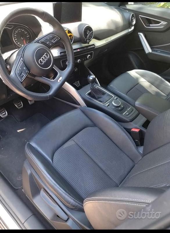 Usata Audi Q2 116 CV (85 kW) 2018 Grigio SUV