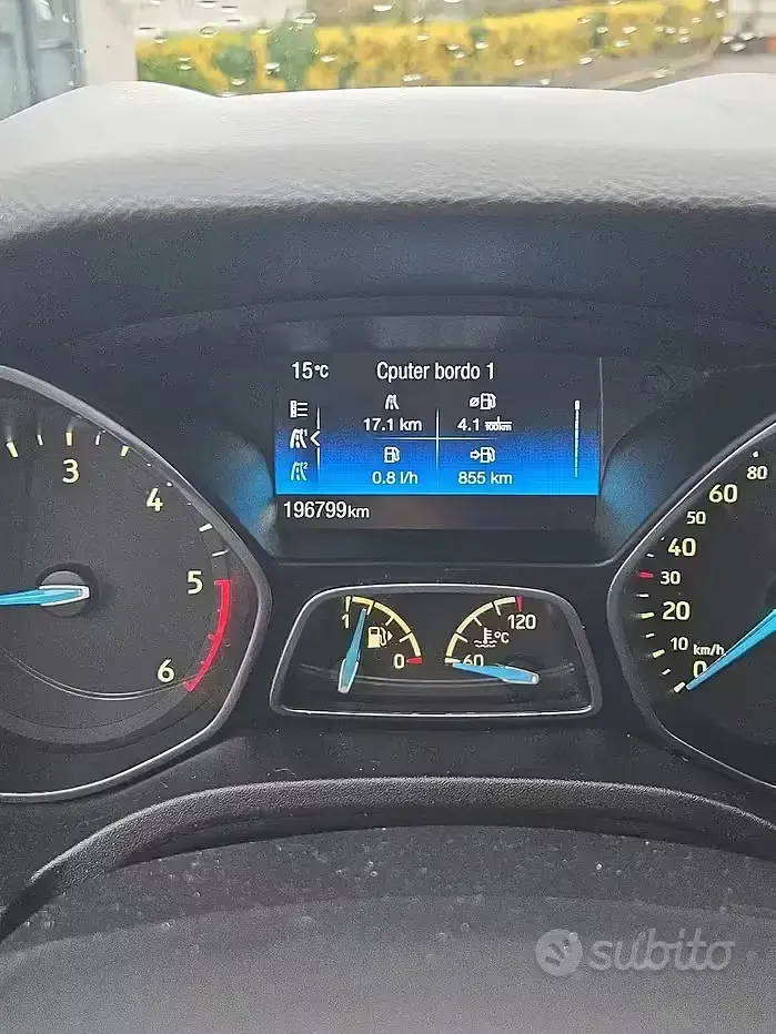 Usata Ford Focus Titanium 120 CV (88 kW) 2016 Marrone Berlina