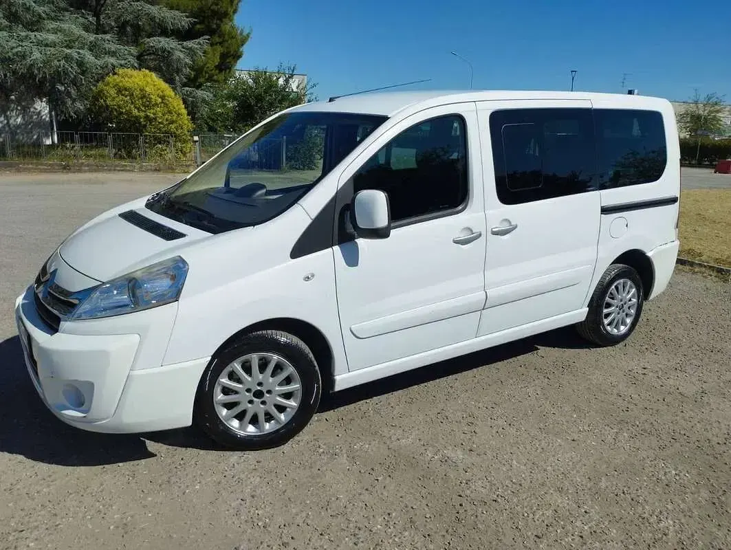 Usata Citroën Jumpy Exclusive 128 CV (94 kW) 2015 Bianco Monovolume