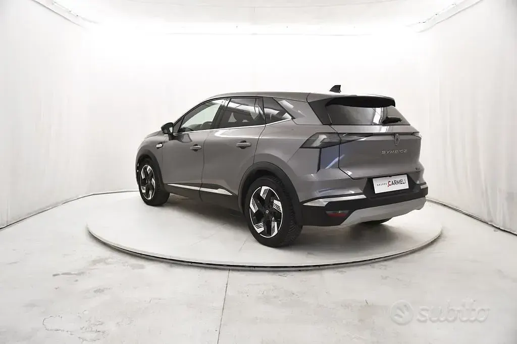 Usata Renault Symbioz Iconic 94 CV (69 kW) 2025 Grigio SUV