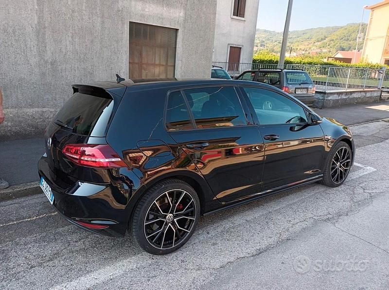 Usata VW Golf VII GTD 2015 Nero Utilitaria