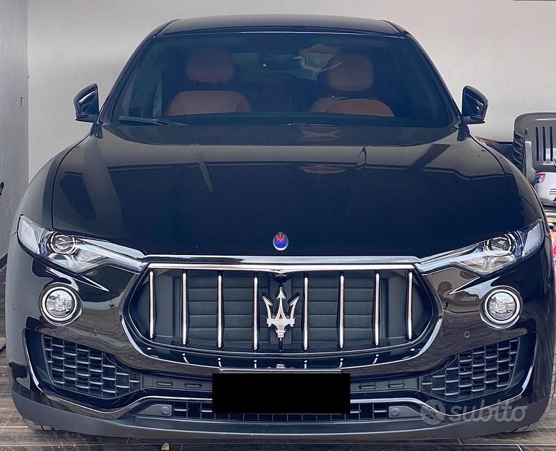 Usata Maserati Levante 350 CV (257 kW) 2019 Nero SUV