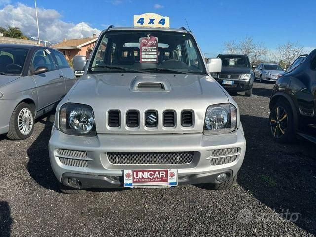 Usata 2007 Suzuki Jimny SUV | 10.000 € (Ottimo prezzo) - Immagine 1/4