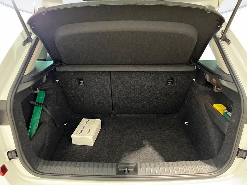 Usata Skoda Kamiq 95 CV (69 kW) 2025 Bianco SUV