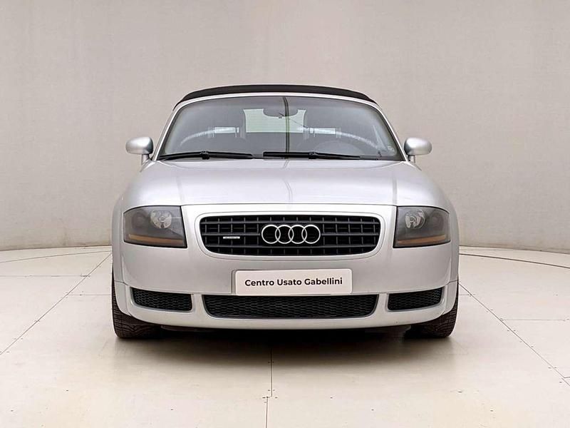 Usata Audi TT Roadster 180 CV (132 kW) 2005 Grigio Cabrio