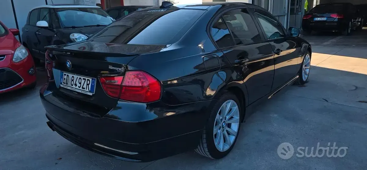 Usata BMW 316 116 CV (85 kW) 2011 Nero Berlina