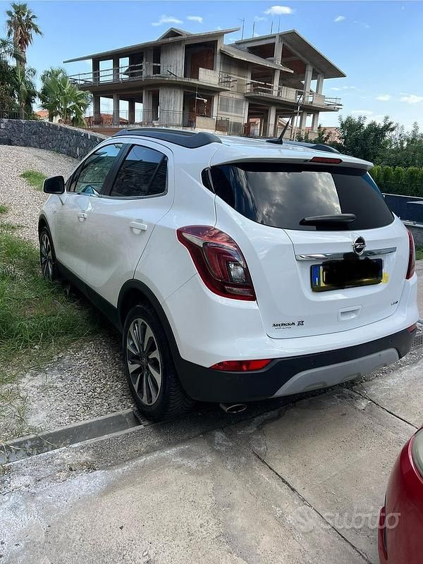 Usata Opel Mokka 136 CV (100 kW) 2019 Bianco SUV