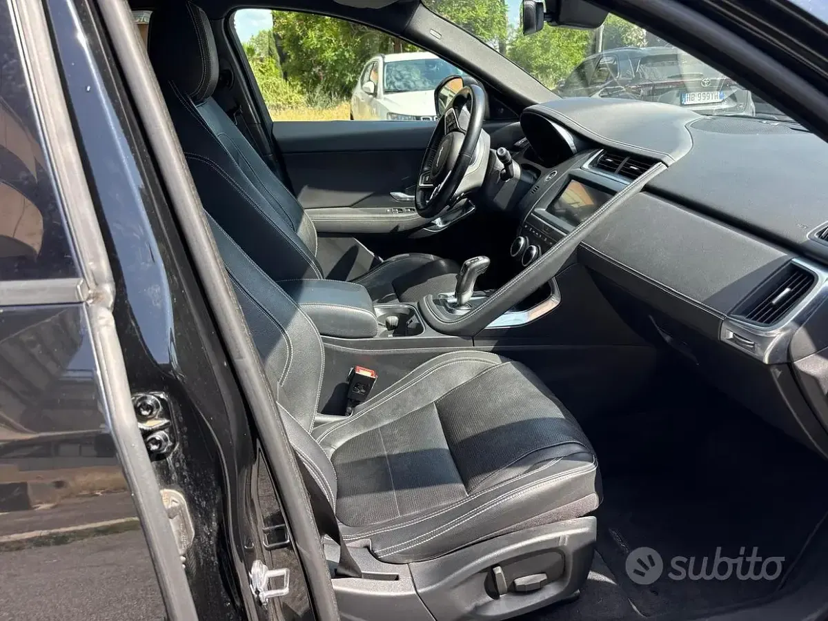 Usata Jaguar E-Pace 249 CV (183 kW) 2018 Nero SUV