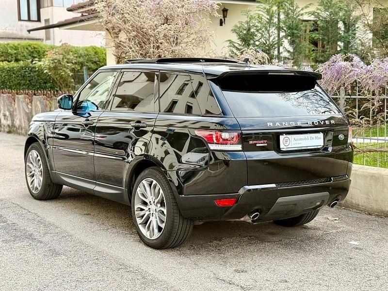 Usado Land Rover Range Rover HSE Dynamic 249 HP (183 kW) 2015 Preto SUV