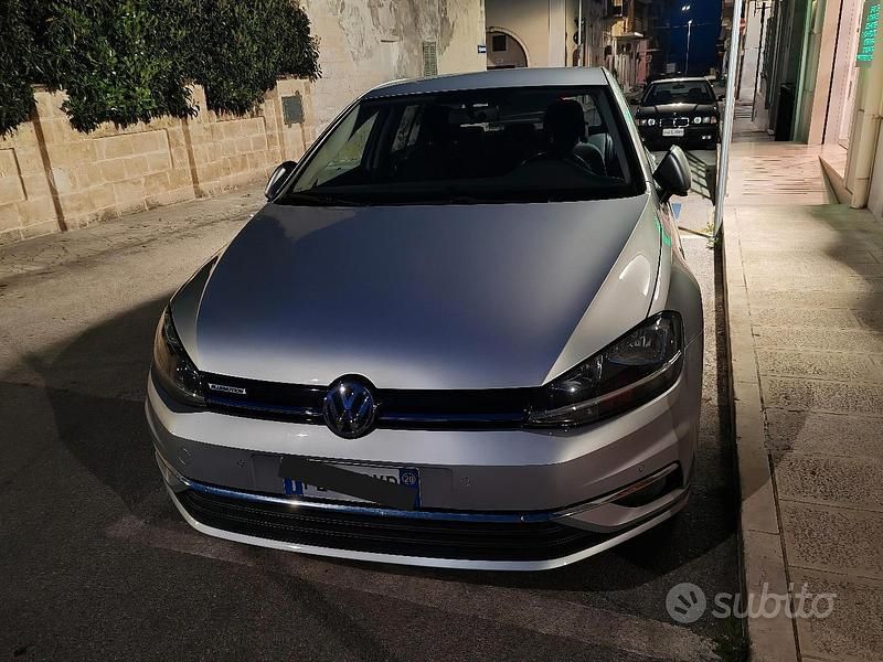 Usata VW Golf VIII 2020 Grigio Berlina