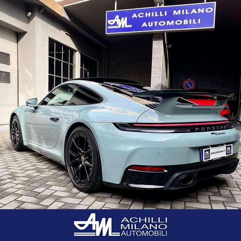 Usata Porsche 911 Carrera 394 CV (289 kW) 2025 Shade green Coupé