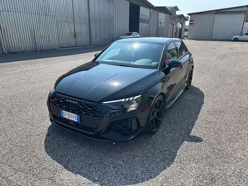 Usata Audi RS3 400 CV (294 kW) 2023 Nero Berlina