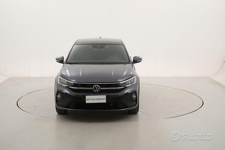 Usata VW Taigo R-line 116 CV (85 kW) 2024 Grigio SUV