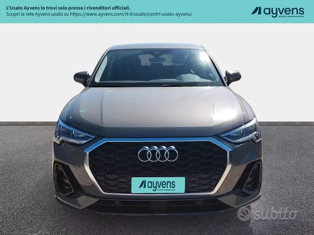Begagnad Audi Q3 Business Plus 150 HK (110 kW) 2023 Grå SUV