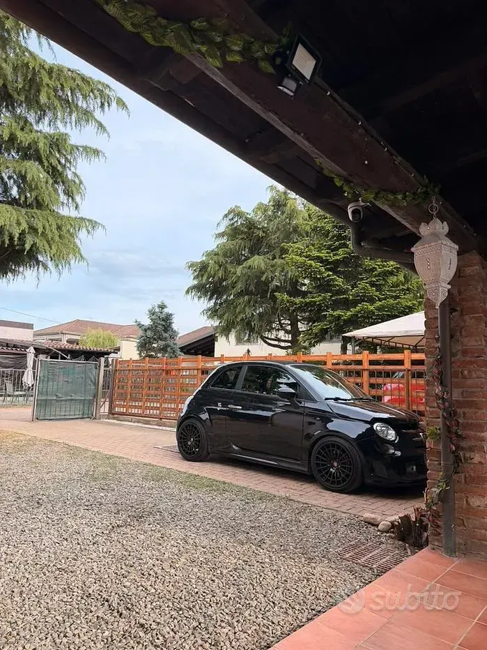Usata Abarth 595 160 CV (117 kW) 2015 Nero Cabrio