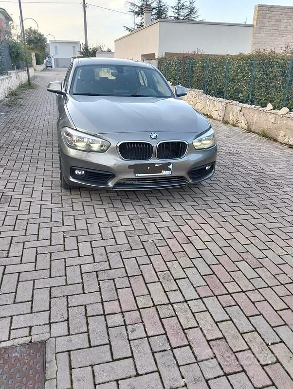 Usata BMW 118 115 CV (84 kW) 2016 Marrone Utilitaria