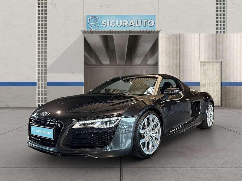 Grigio Usata 2014 Audi R8 Spyder Exclusive Cabrio | 84.900 € (Buon prezzo) - Immagine 1/4