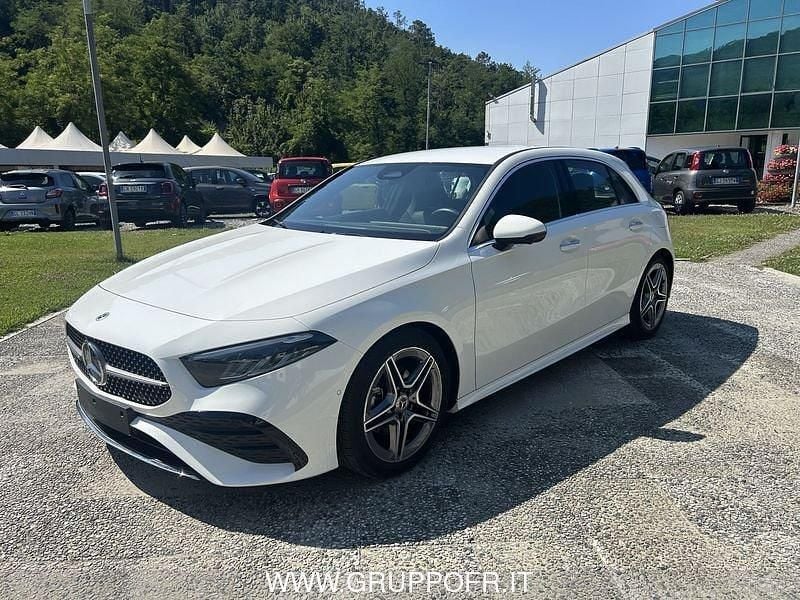 Usata Mercedes A180 AMG 116 CV (85 kW) 2024 Bianco Utilitaria