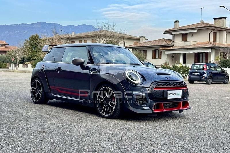 Usata Mini John Cooper Works Comfort 306 CV (225 kW) 2020 Grigio Utilitaria