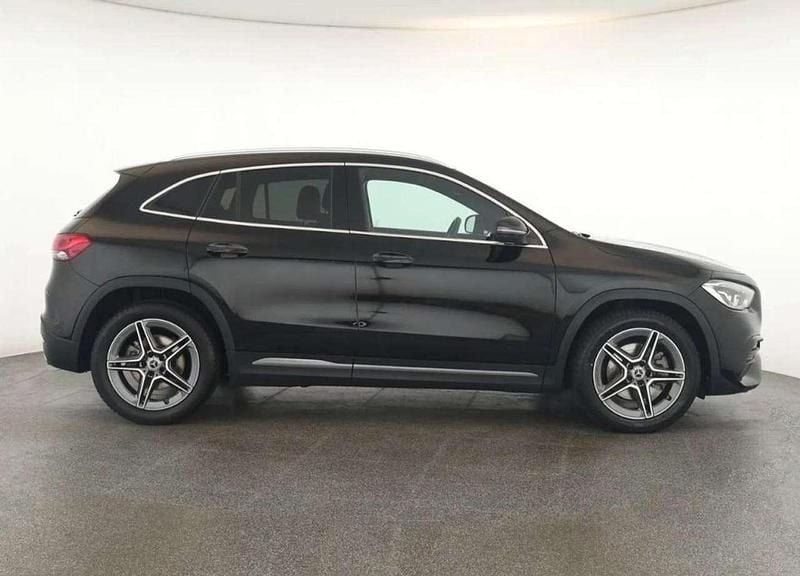 Begagnad Mercedes GLA220 AMG 190 HK (139 kW) 2023 Svart SUV