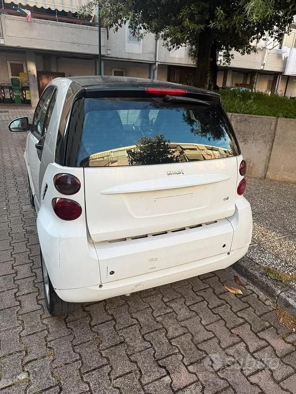 Usata Smart ForTwo Coupé 61 CV (44 kW) 2008 Bianco Coupé